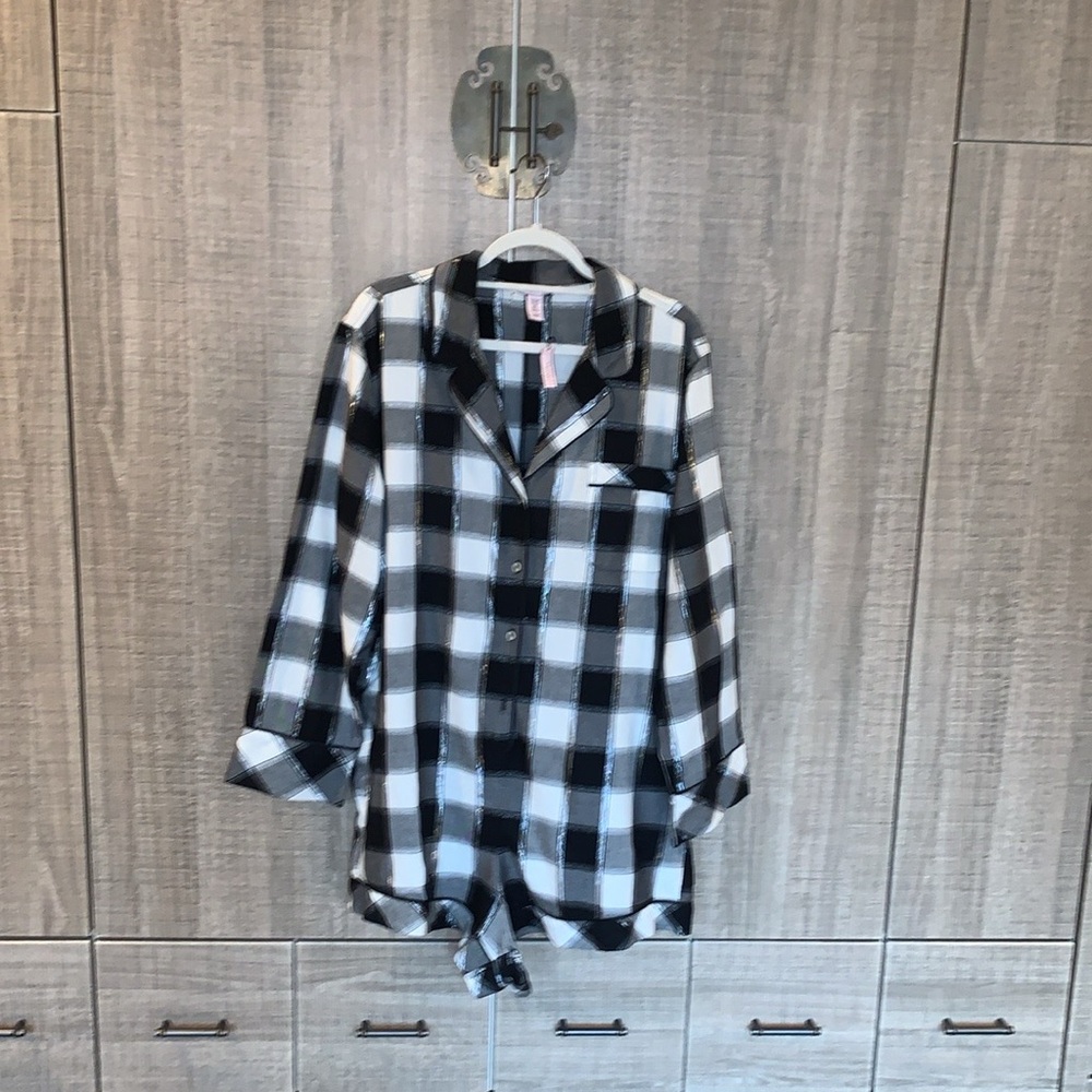 Victoria’s Secret Plaid Romper Pajamas. - Picture 14 of 15